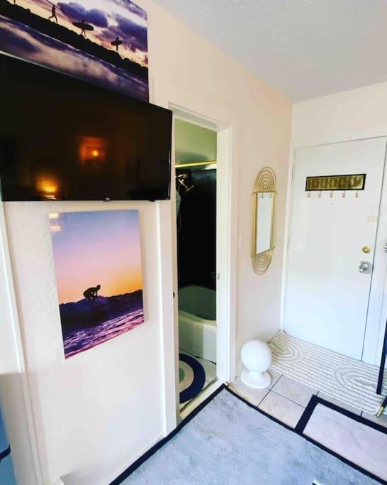 הונולולו Seashore Waikiki Studio 1 Block From A Beach No Resort Fees מראה חיצוני תמונה