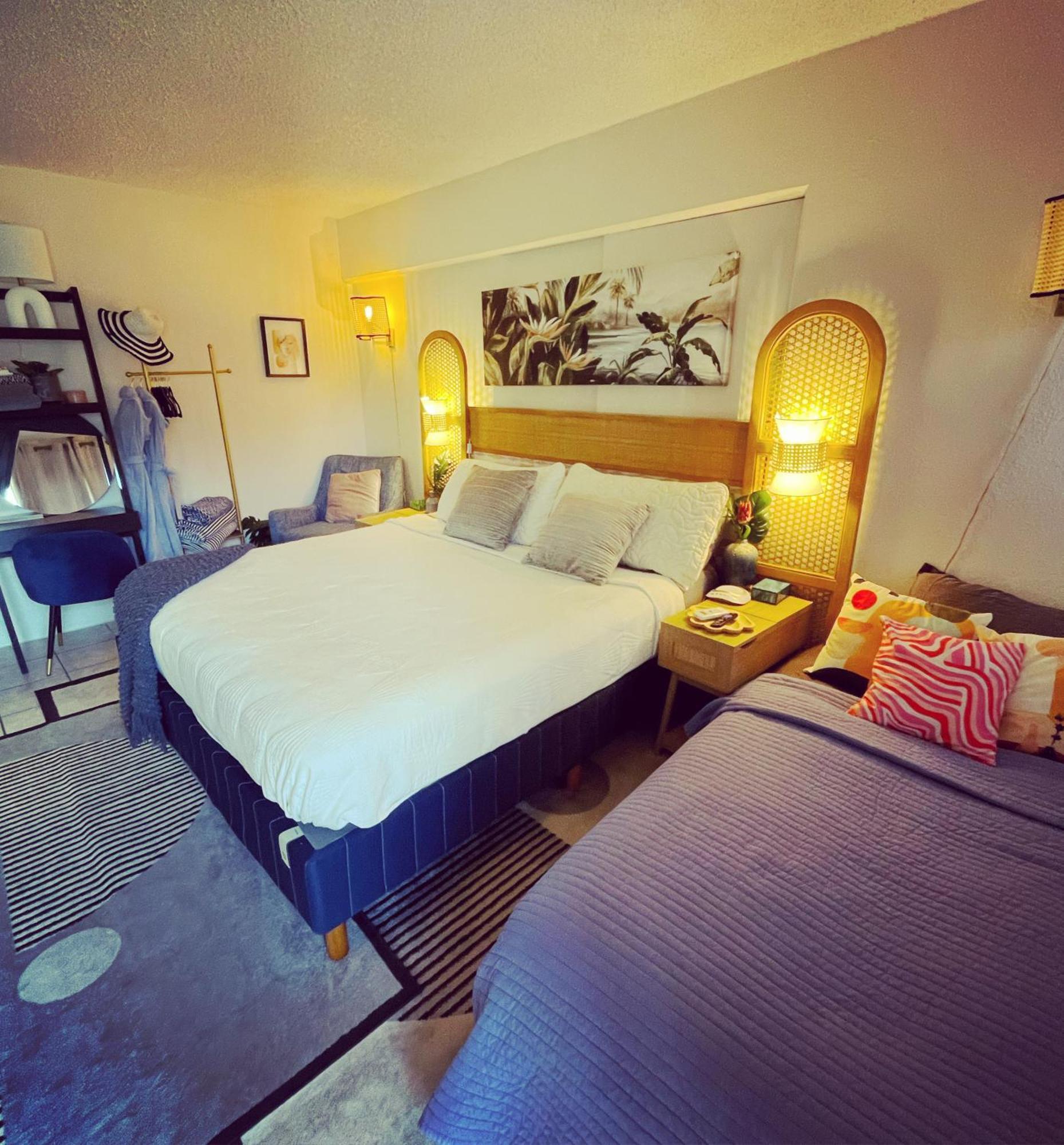 הונולולו Seashore Waikiki Studio 1 Block From A Beach No Resort Fees מראה חיצוני תמונה